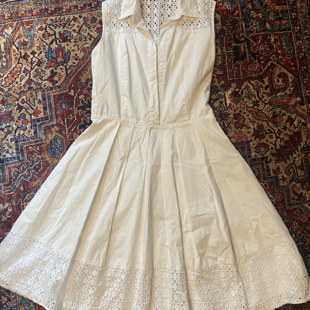Elegant Eyelet White Sleeveless Dress